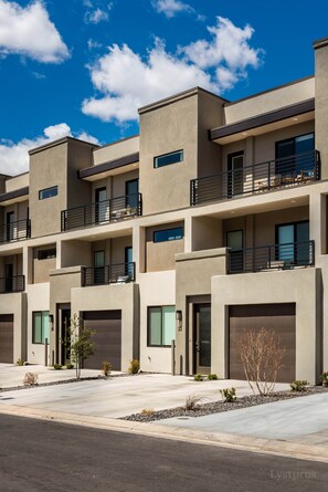 Front of townhome