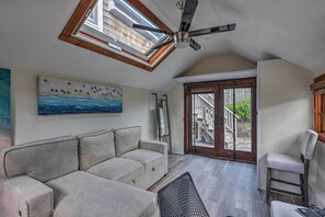 Living Room | Sleeper Sofa | 1st Floor