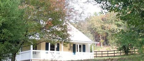 Little Yellow House at Holly Ridge Farm