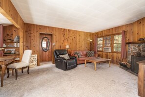 Living room pre-facelift