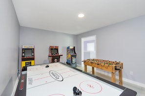 Spielezimmer
