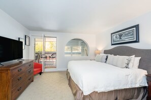 The primary suite feature a private deck overlooking lift 7 and the Telluride valley.