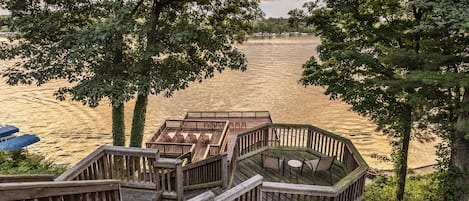 Our spacious multi-level deck that overlooks Lake Freeman