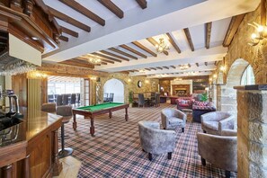 The Arches Country House, Brotton - Host & Stay