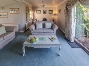 Living room/dining room | Harwood Dale Cottage, Kendal