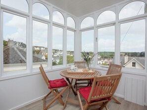 Sun room | Muffins, Salcombe