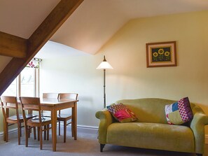 Living room/dining room | Upper Sycamore Cottage - Sycamore Cottages, Ambleside