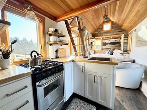 Full kitchen with gas range 