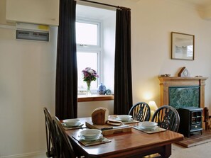 Dining Area | Shore Cottage, Bellochantuy near Campbeltown