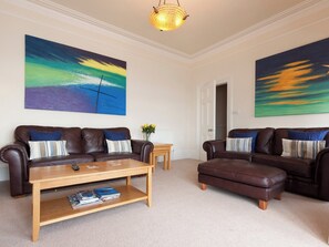 Comfortable living room with superb water views | Oystercatcher, Dartmouth