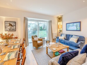 Open plan living space | Rockstedde, Salcombe