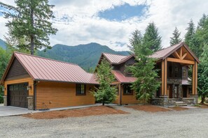 Big Buck Lodge