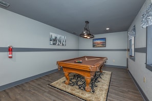 Spielezimmer