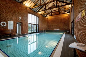 Cranmer Country cottages - indoor swimming pool