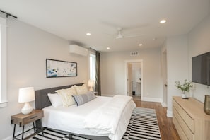 Fall into our crisp cotton sheets on this plush memory foam KING SIZED bed!