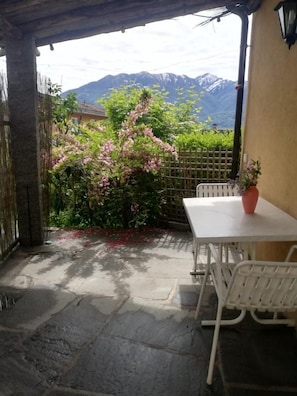 Picture 3