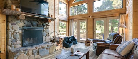 Pagosa Springs Vacation Rental | 5BR | 3BA | 2,424 Sq Ft | 1 Step for Access