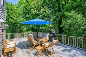 Private outdoor space for family get togethers! - 98 West Road Orleans Cape Cod New England Vacation Rentals