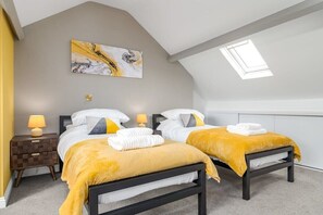 Railman's Rest, Whitby - Host & Stay