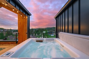 Amazing views from hot tub