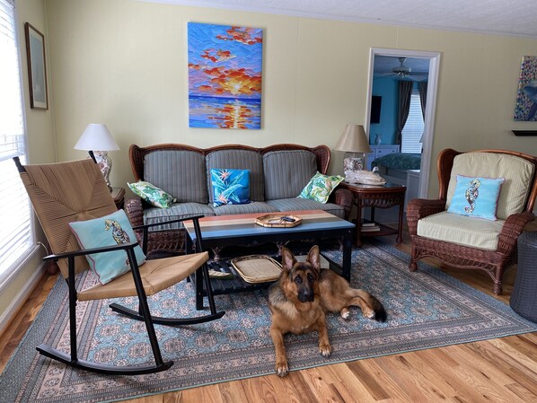 PEACE AND QUIET! Relax and unwind.
