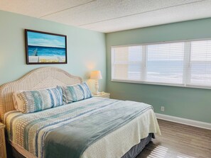 Master bedroom with king bed and gorgeous views of the ocean!