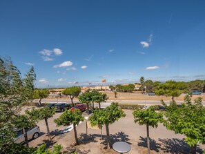 Nuage, Ciel, Communauté Des Plantes, Plante, Arbre, Lot Terre, Bâtiment, Design Urbain, Paysage Naturel, Paysage