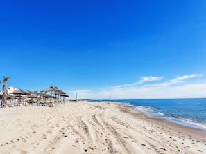 Bleu, Plan D'Eau, Plage, Horizon, Mer, Côte, Le Sable, Cotiers Et Relief Océaniques, Rive