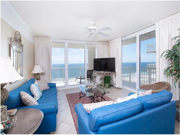 Living room & view of the Gulf