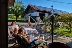 Ferienwohnung Sonnenblume-Sitzgruppe