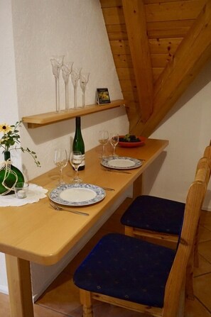 Ferienwohnung Pfaffenberg mit Balkon-Essbereich