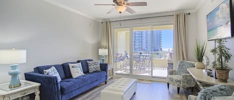 21-Ariel-Dunes-I-304-Living