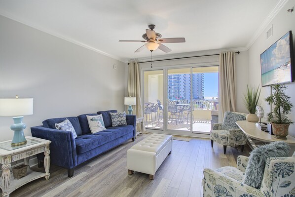 Ariel Dunes I 304 Living Room