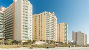 01_ClubWyndhamOceanBoulevard_Exterior002