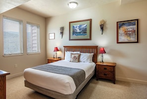 Primary Bedroom with 1 Queen Bed
