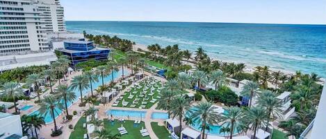 Iconic Fontainebleau. Access to all of the facilities, beach and pool chairs.