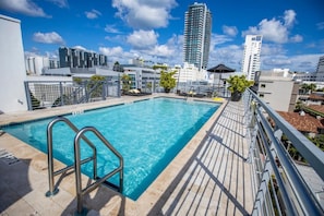 Enjoy sunbathing by the pool