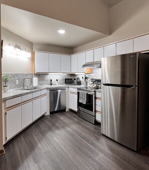 Kitchen with All New Appliances 