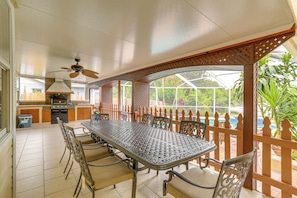 Covered Patio | Outdoor Dining | Gas Grill | Foosball Table