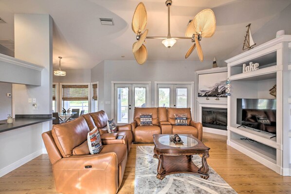 Cape Coral Vacation Rental | 3BR | 2BA | 1-Story House | Step-Free Access