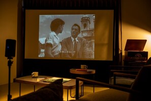 2F Theater-Screen & Projector