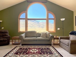 Picture window with gorgeous views from the living room