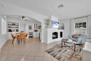Surf Key features three bedrooms, a hot tub and grand outdoor lounge area.