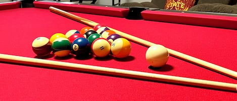 Game Room Pool Table