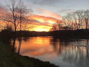 Beautiful sunsets at Leo’s Hideaway!