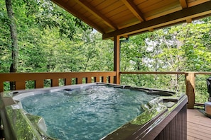 Bain à remous extérieur