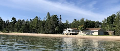 Welcome to northern Michigan on Lake Huron!