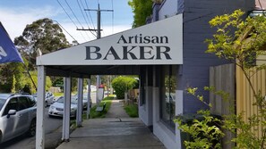 ARTISAN BAKERY; 1/2876 Warburton H'way, Wesburn. Sourdough bread and pastries.