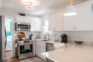 Beautiful new kitchen with stainless appliances