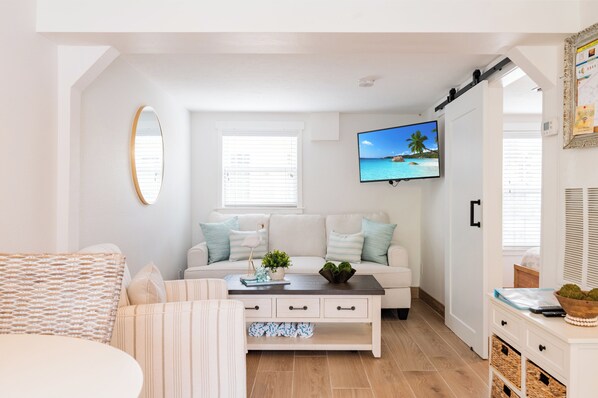 Newly remodeled unit with Smart TV